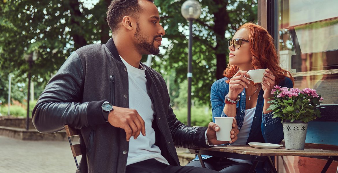 Jak zaprosić dziewczynę na randkę? – kilka cennych wskazówek!